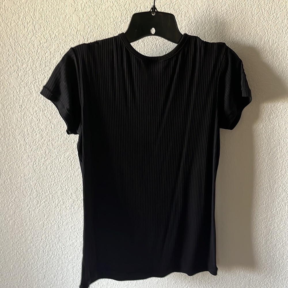 Limited T - Picture 4 of 4